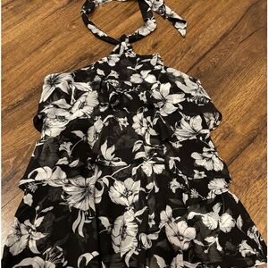 White House Black Market top